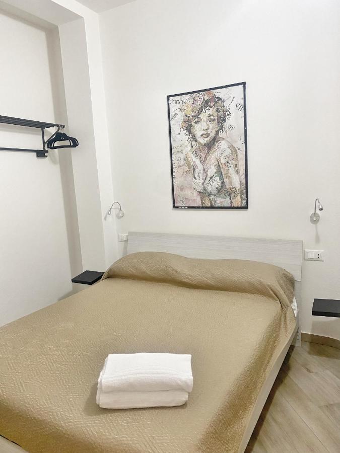 Domoblu Camere In Centro Tortolì Exterior foto